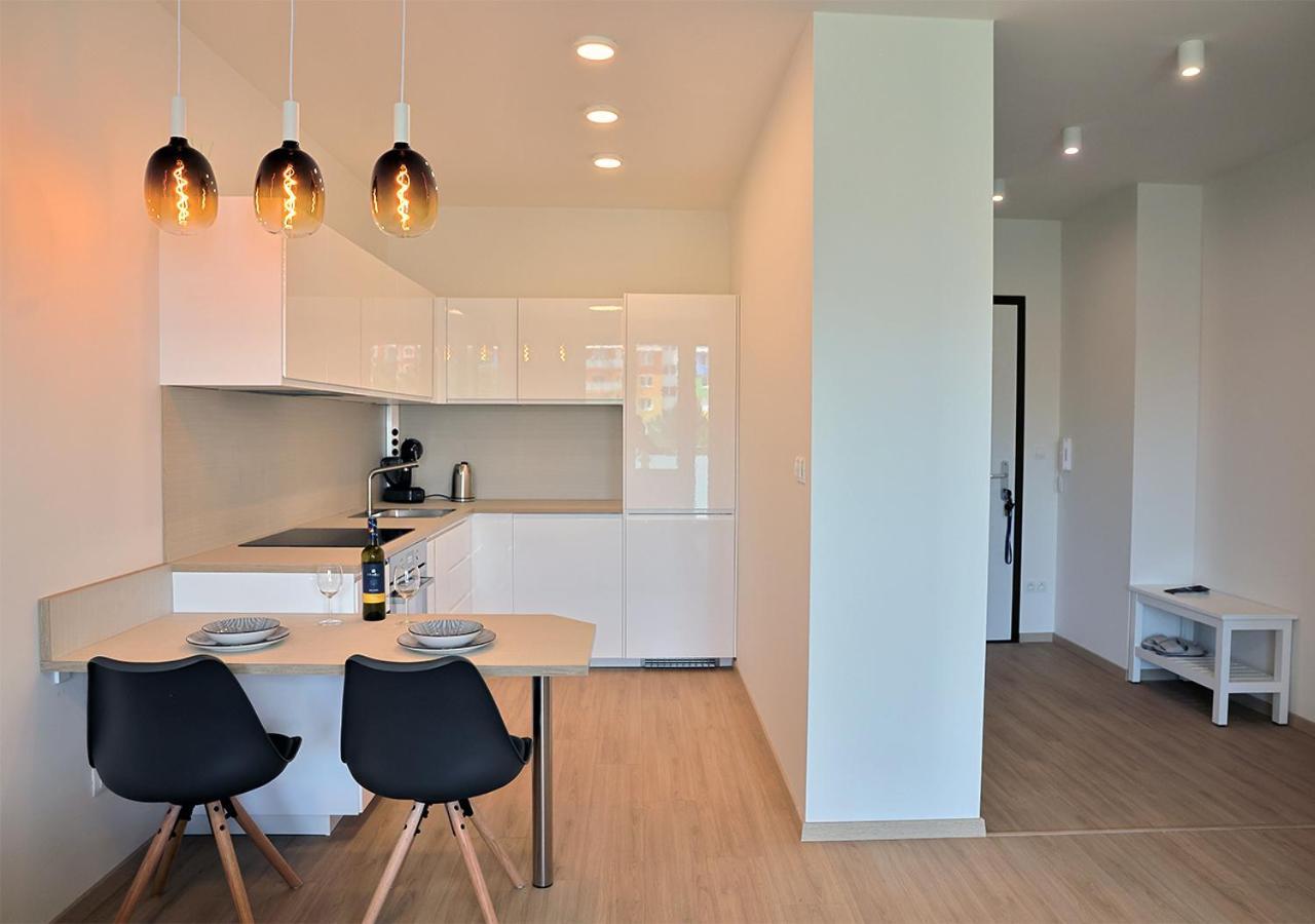 New Cozy 2 Room Pink Apartment Bratislava 059 Zewnętrze zdjęcie